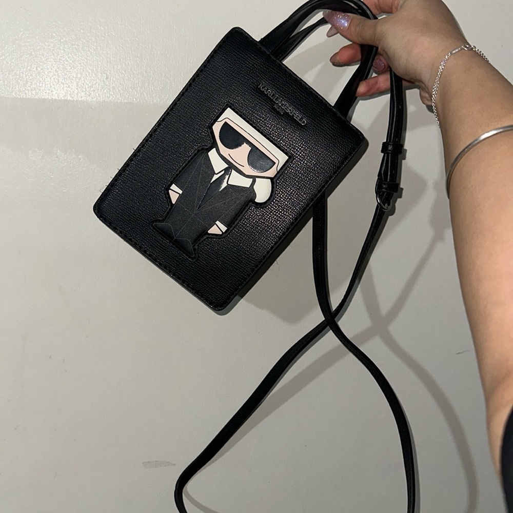 Karl lagerfeld crossbody